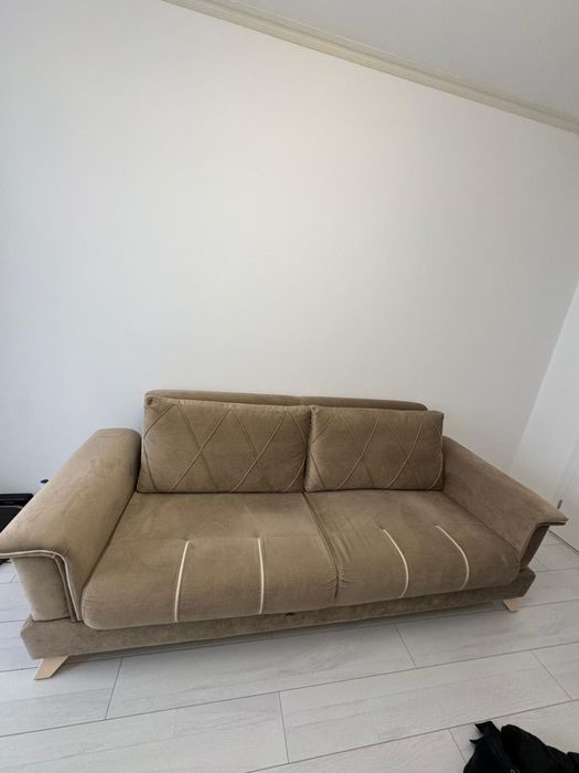 Vand canapea extensibila