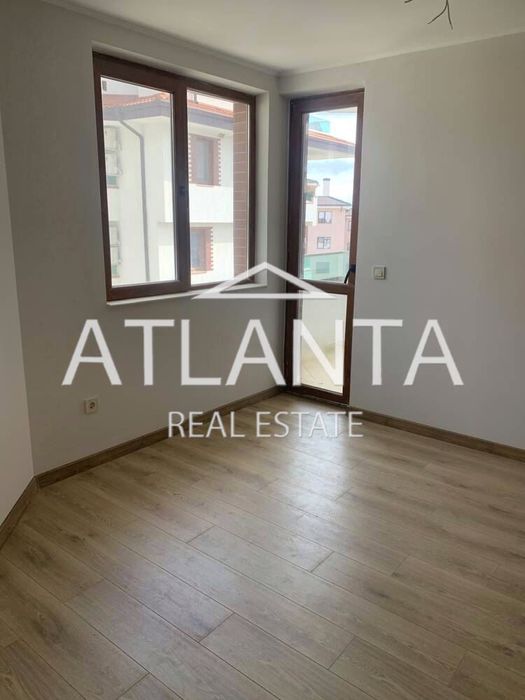 Продава се Двустаен апартамент в Варна, Виница - 69 кв.м за 1704 €/кв.м - Снимка #5