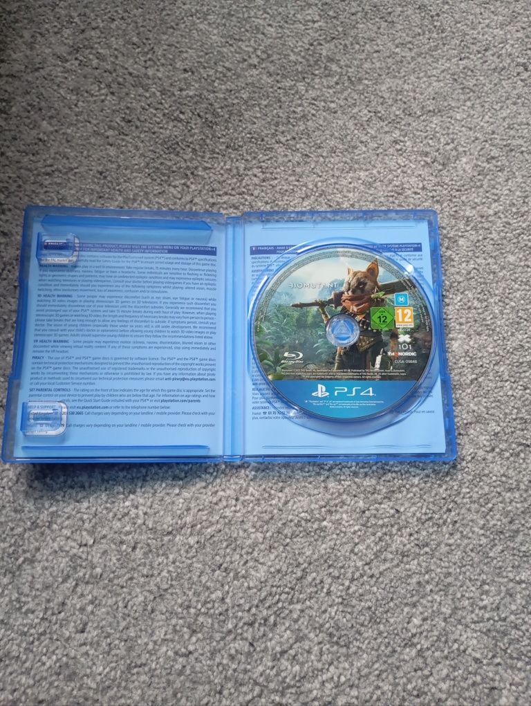 PlayStation 4 (500GB) + Джойстик, Поставка, USB Кабел, Игра