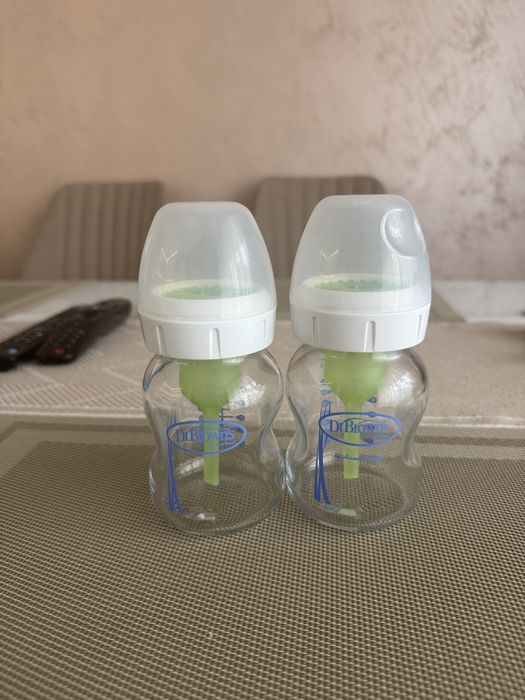 Стъклени шишета Dr. Brown’s