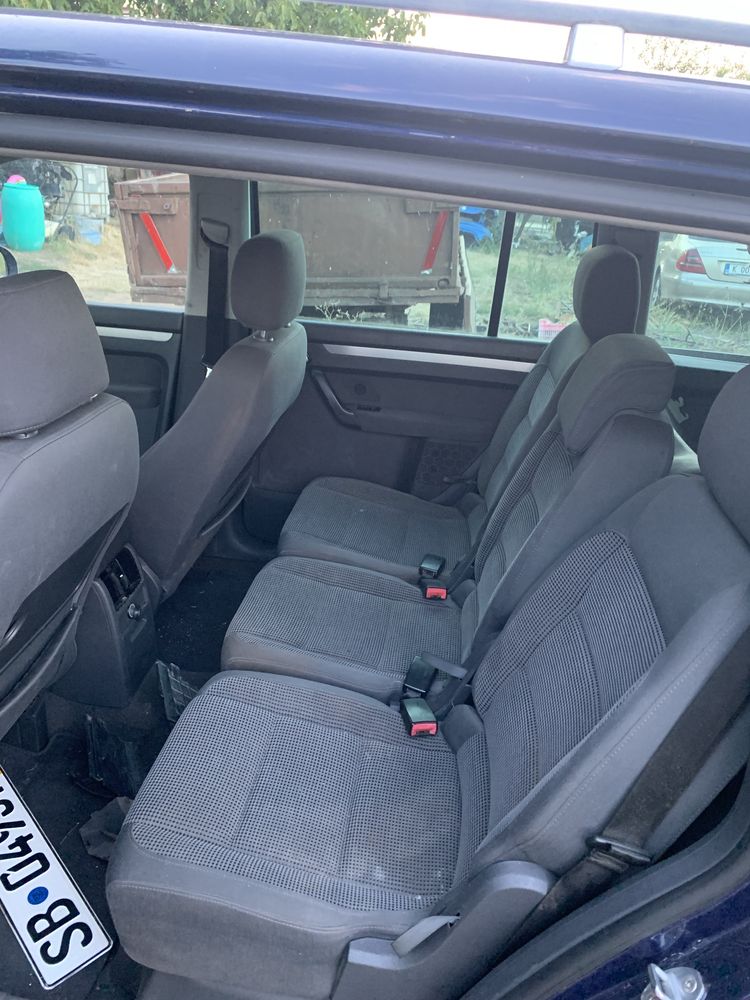 VW TUARAN на части 2.0тди