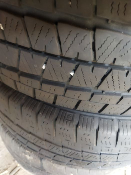 Зимни гуми за бус Falken