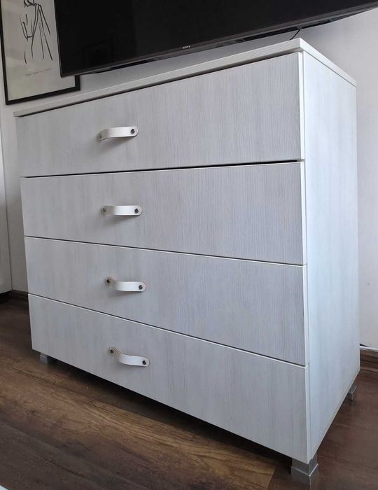 Скрин за спалня, ръчна изработка, като нов