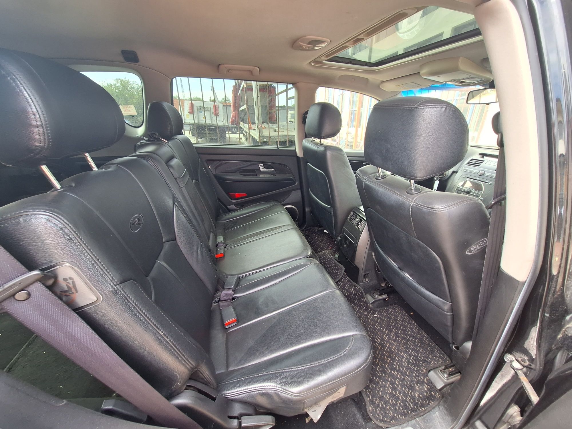 Ssangyong Rexton 2.7XVT 186кс на части