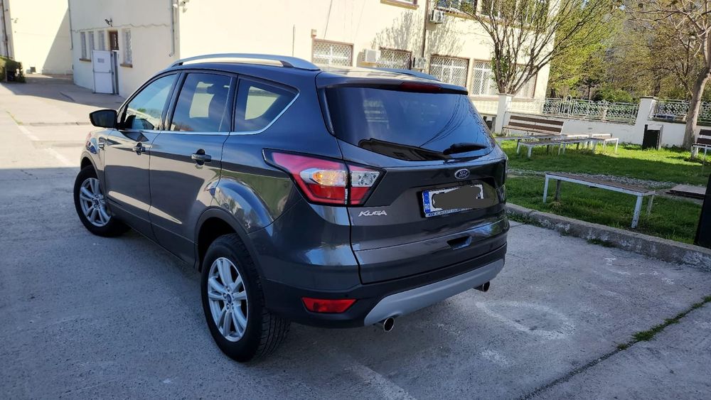 DE VÂNZARE FORD KUGA SUV .Motor 1.5,cai putere 150,