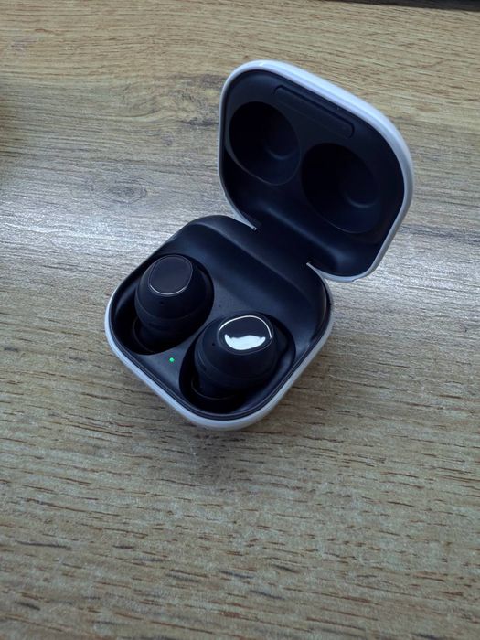 Galaxy Buds FE Актив Маркет Рассрочка 0-0-12
