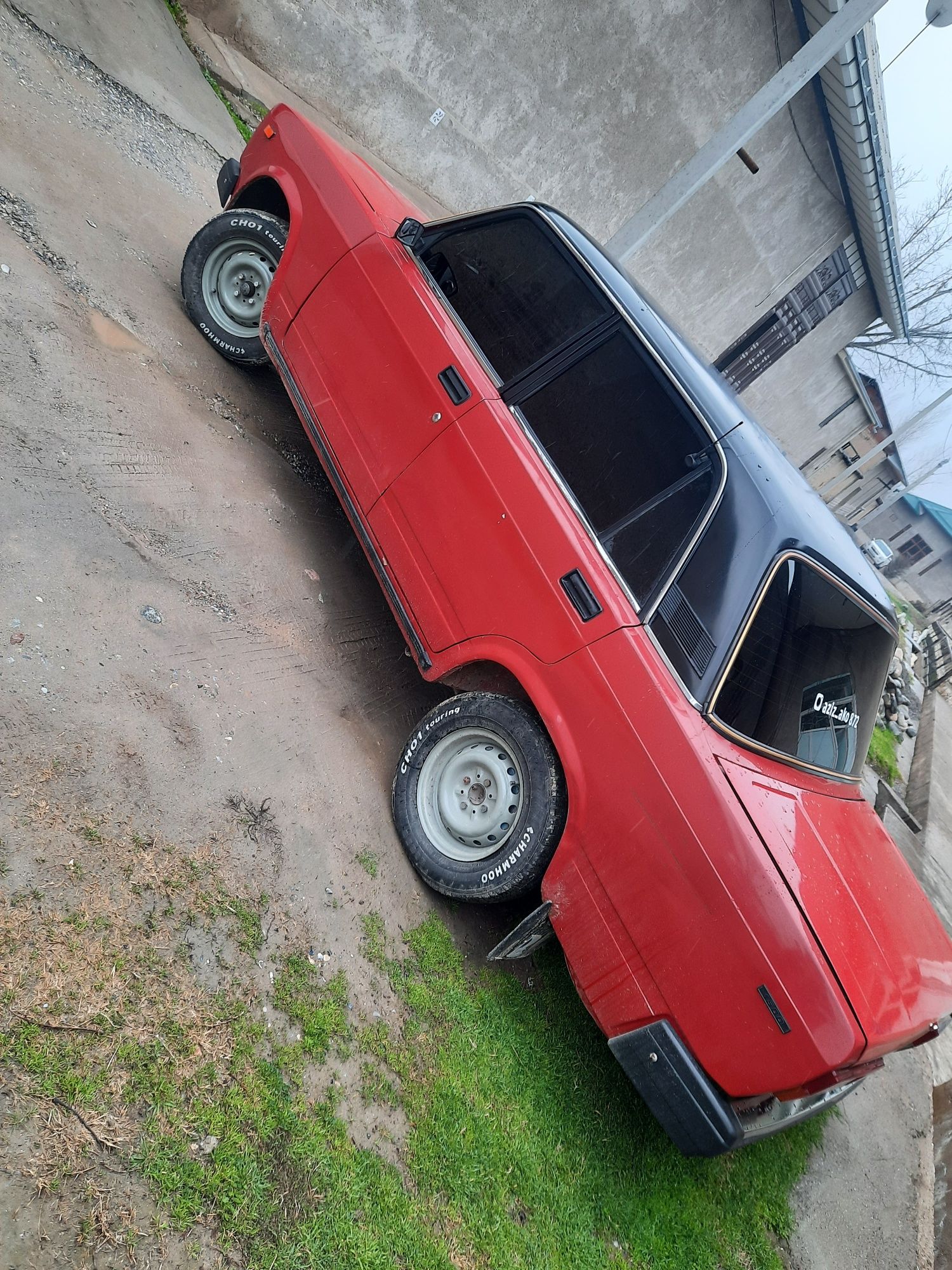 Vaz 2107 sotiladi
