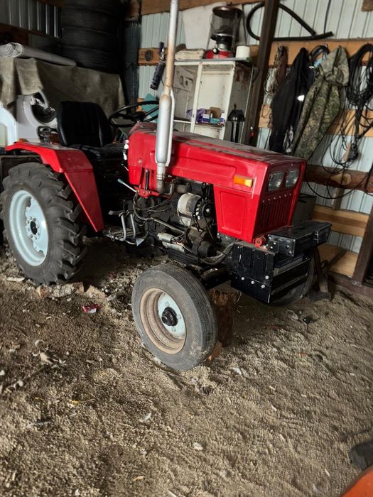 Продам трактор .