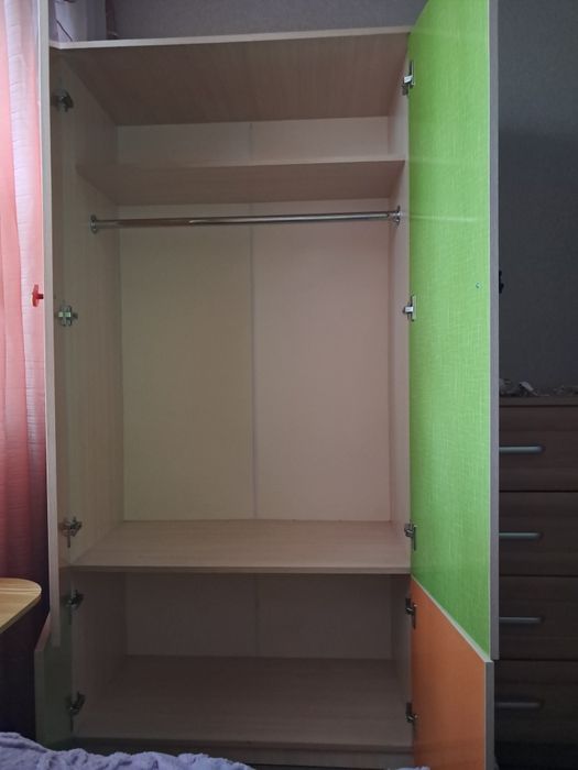 Продается детский шкаф