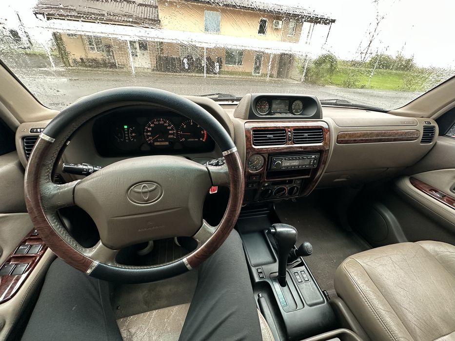 Toyota land cruiser