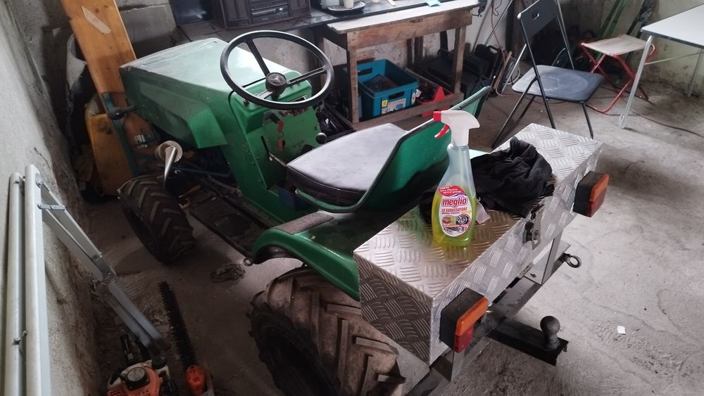 Трактор 2700 спешно