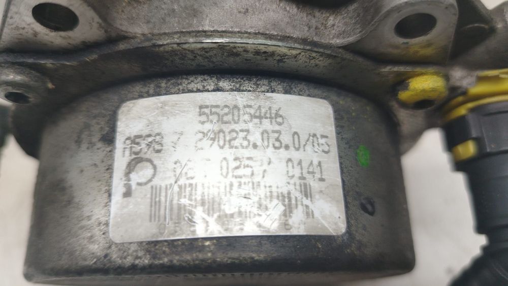 Pompa vacuum 1.9 cdi 55205446 Opel Astra H [2004 - 2007]