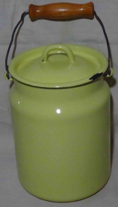 Бидон 3-х литровый  эмалированный                  .