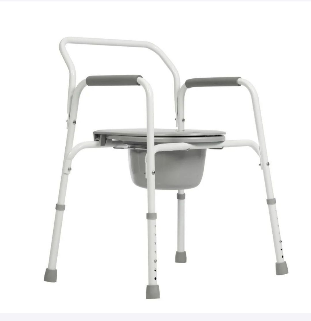 Кресло-стул инвалидное с санитарным оснащением "Ortonica"