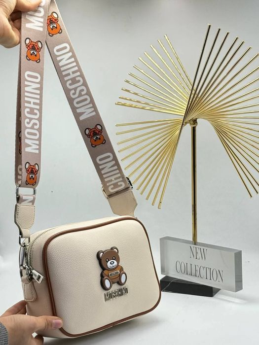 Стилна дамска чанта