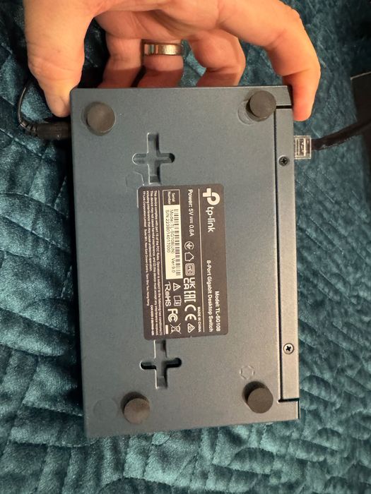 Switch 8 porturi TP-Link TL-SG108, 4000 MAC, 16 Gbps