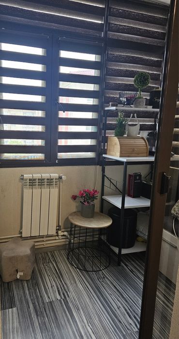 Vand apartament 2 camere