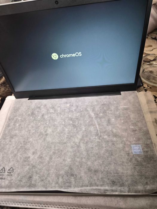 Chrome book  samsung