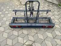 Suport biciclete pe carlig