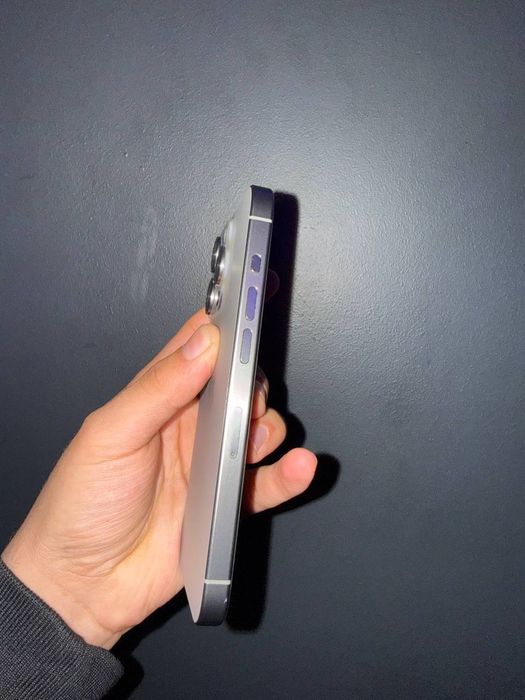 Iphone 15 pro  sotiladi