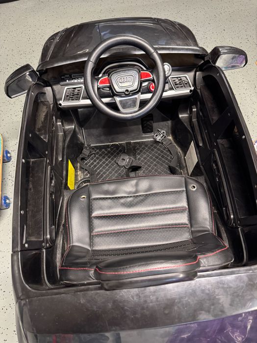 Masinuta electrica copii model Audi