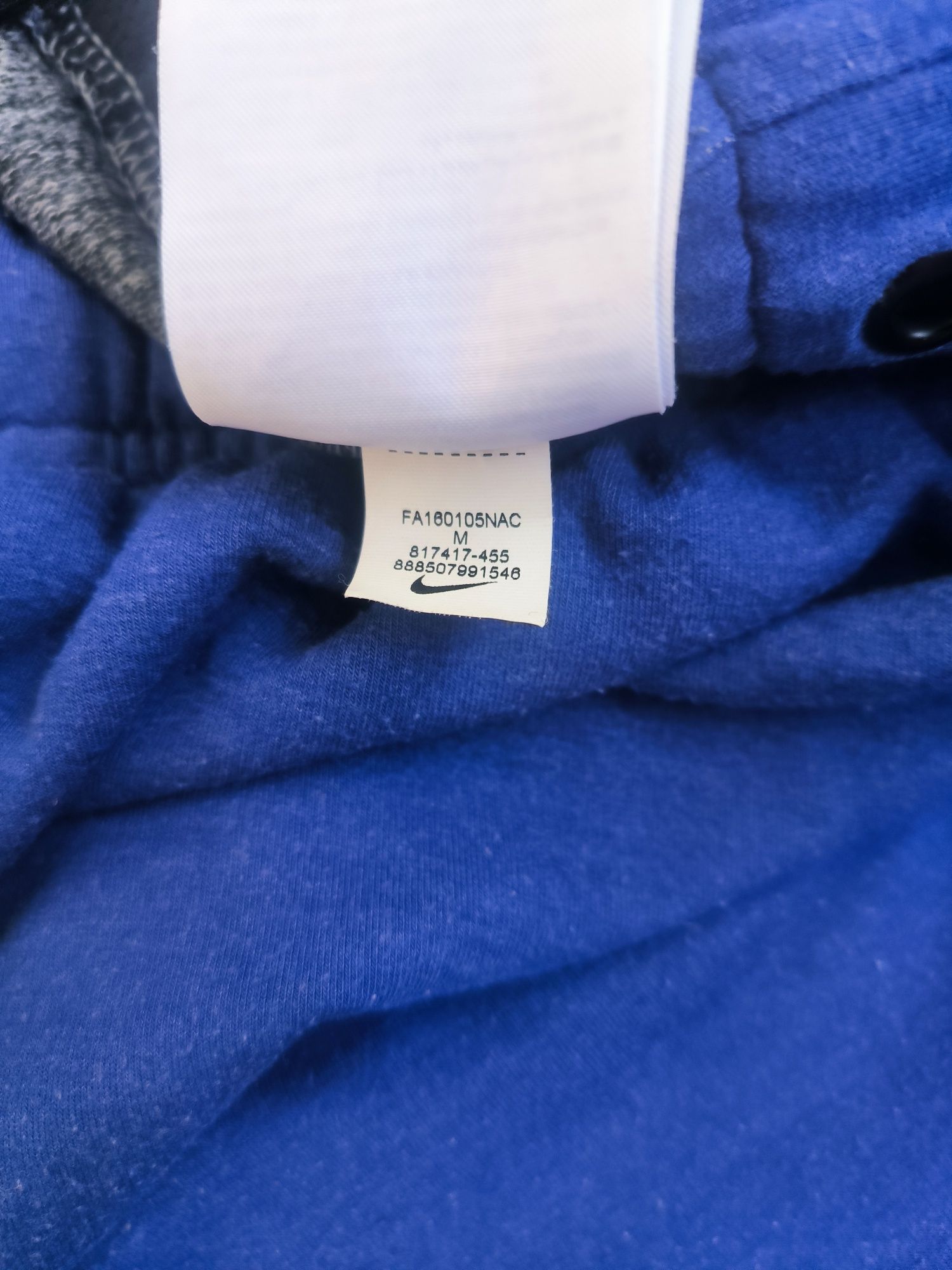 Nike къси панталони размер M