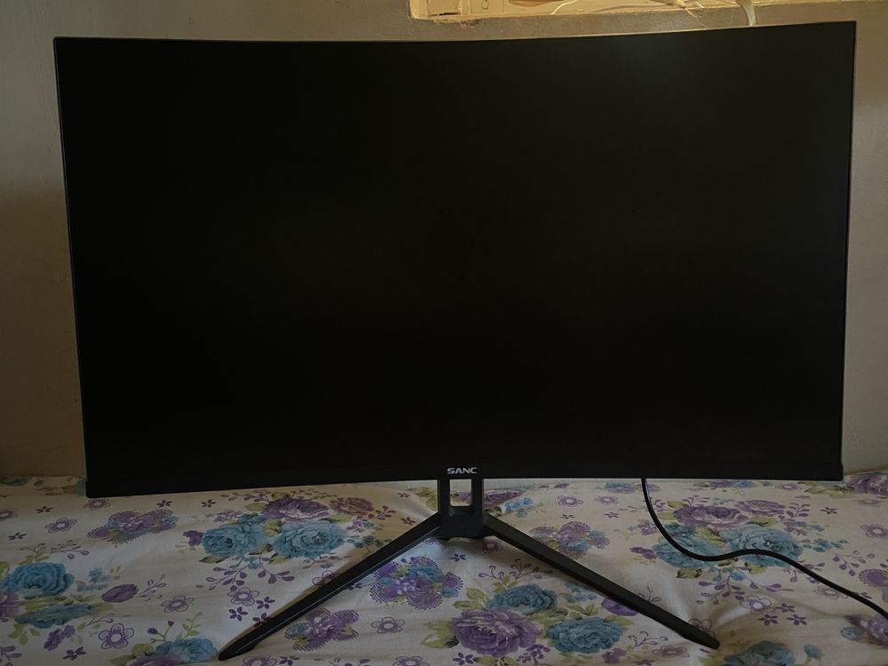 Монитор sanc m2368h,full hd, почти не пользовался
