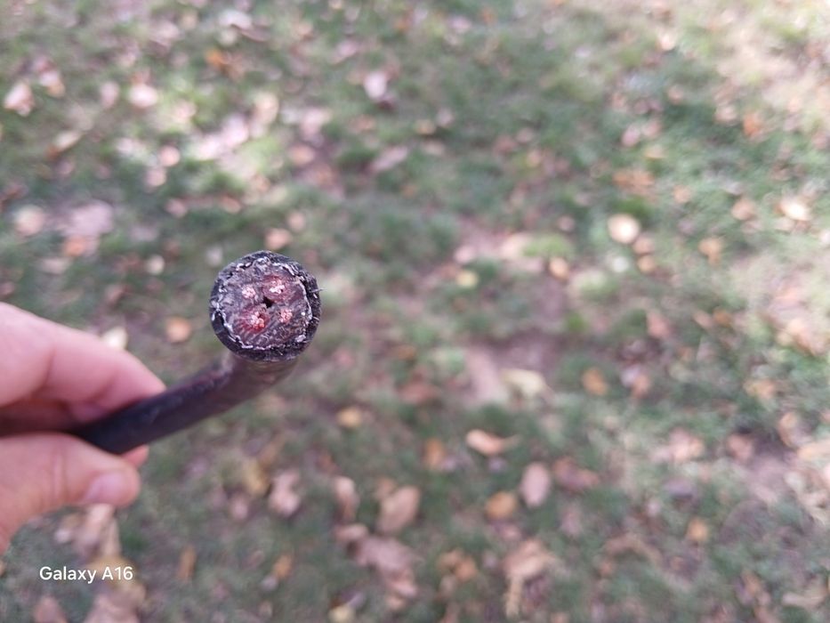 Кабель силовой медный-4 * 1.мм.. б.у. в  идеальном состоянии