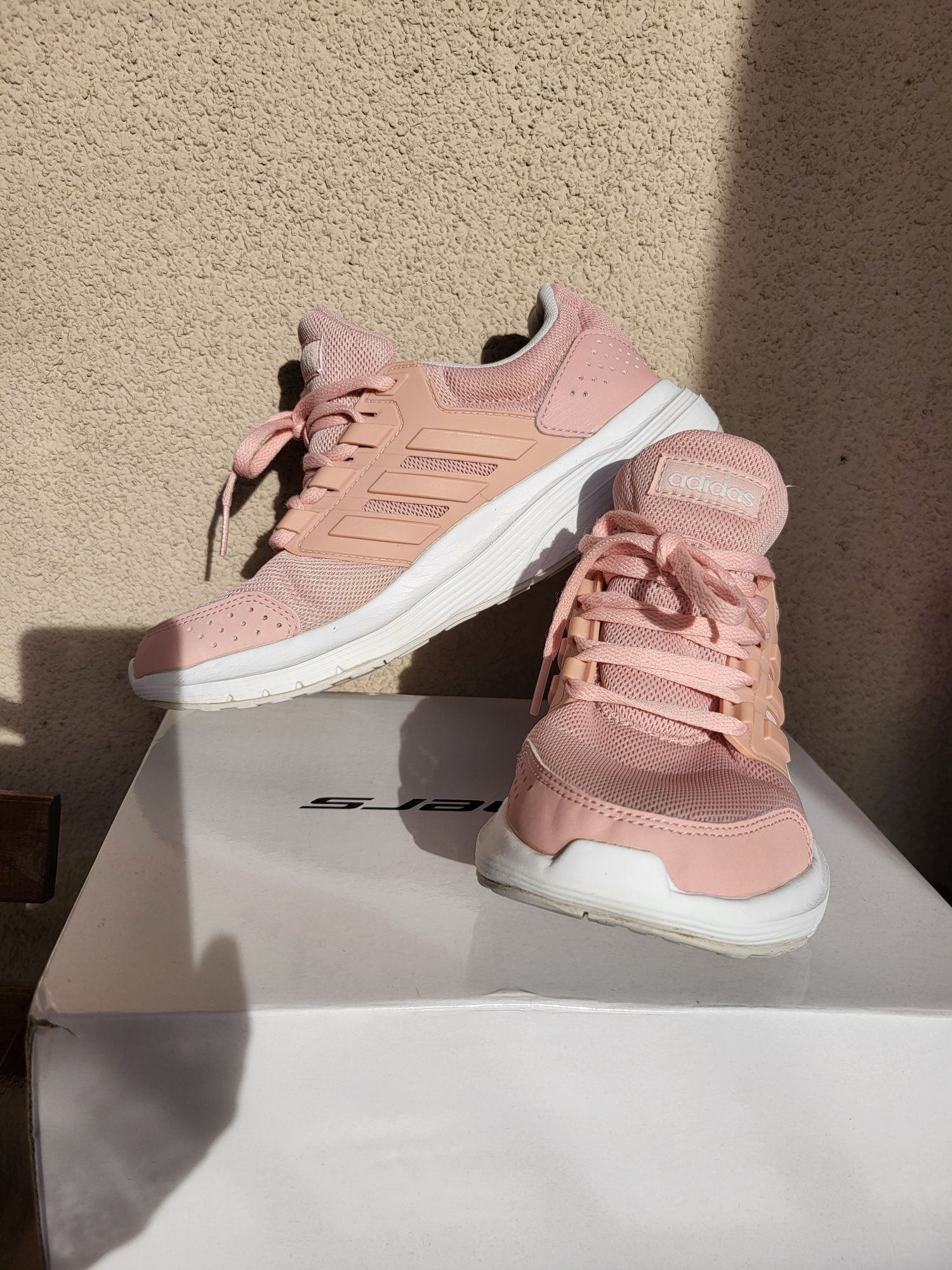 Дамски маратонки Adidas