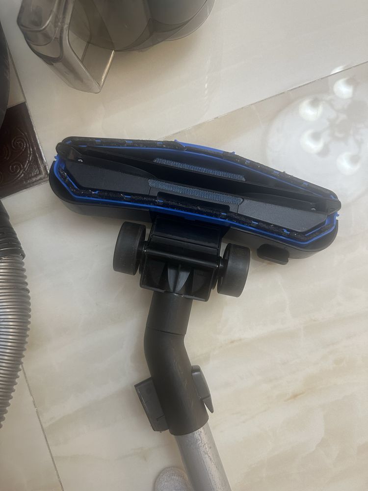 Пылесос Philips в идеальном состоянии