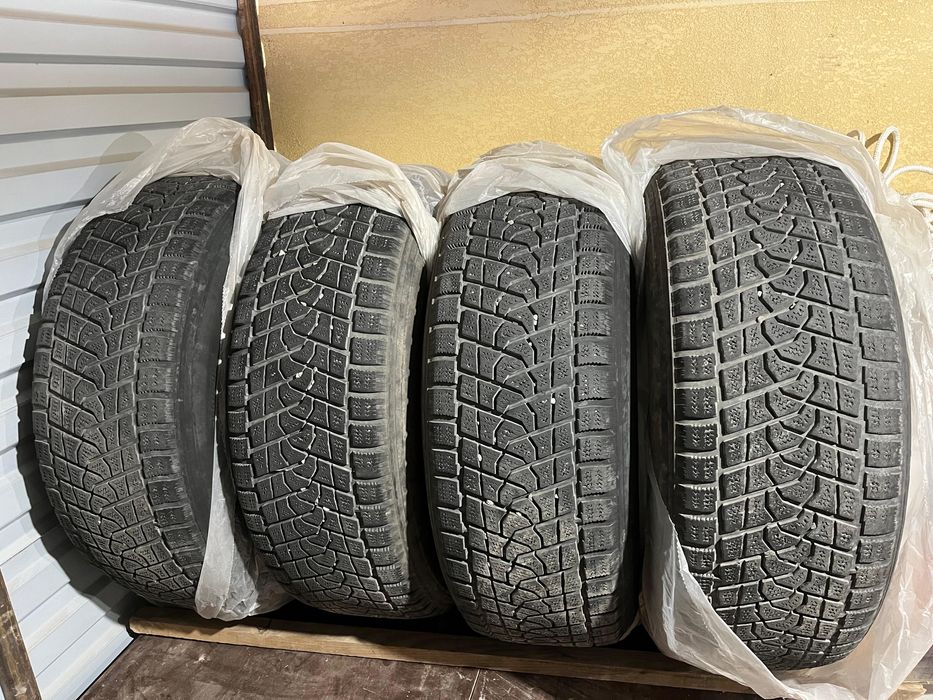 Зимние шины triangle 265/65/r17 б/у