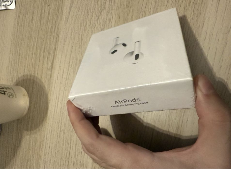 Airpods 3 ОРИГИНАЛНИ (с lighting зареждане)