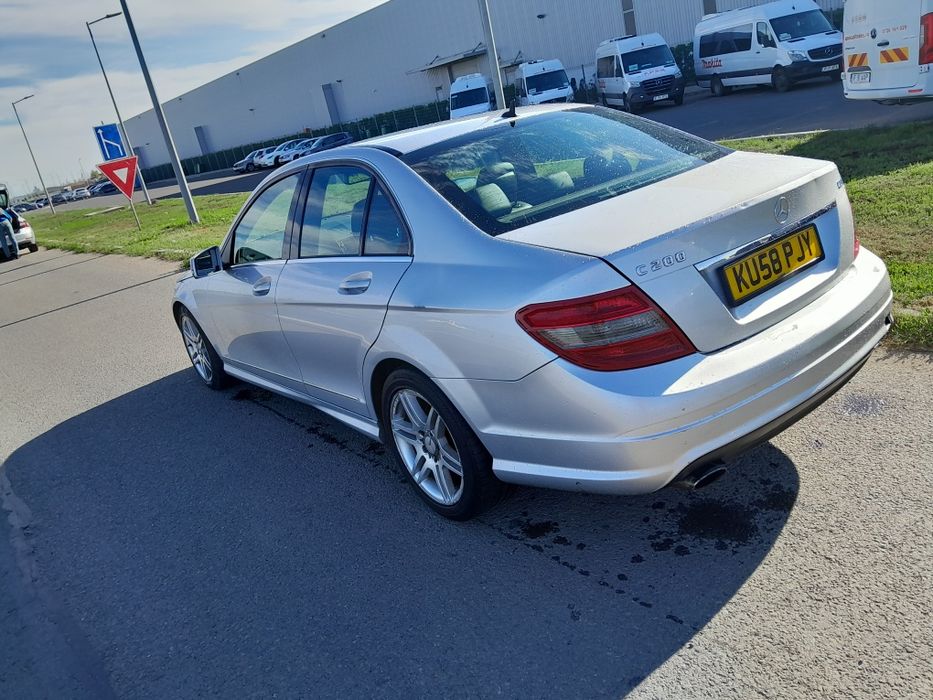 Dezmembrez Mercedes