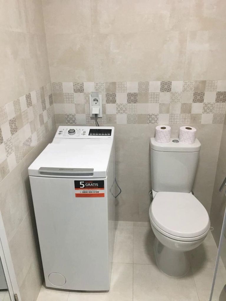 Дава се под наем Четиристаен апартамент в София, Център - 130 кв.м за 1380 € - Снимка #9