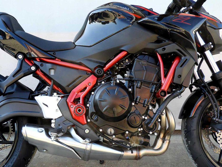 Promo Motocicleta Kawasaki Z650 ABS 2025 | Rate | Leasing