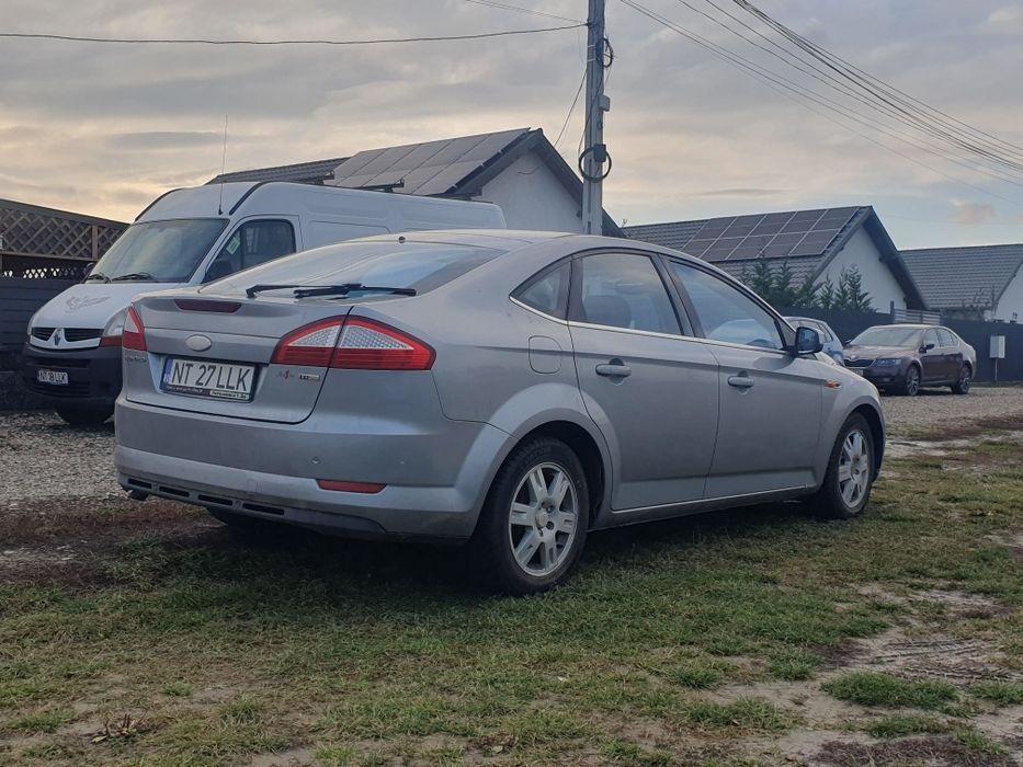 Ford Monedo MK4 2008 (+ set roți vară)