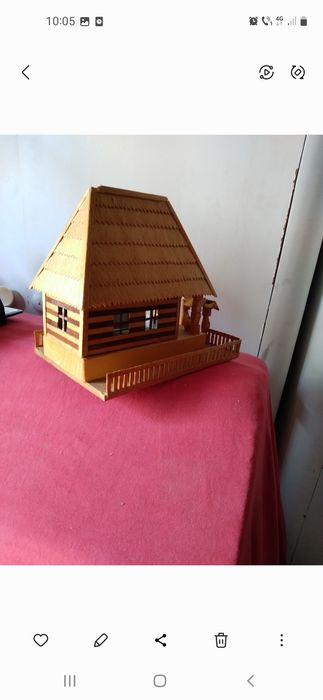 căsuțe maramureșene din lemn