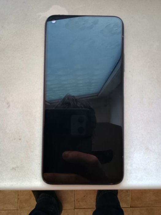 Продавам телефон Huawei Nova 5T