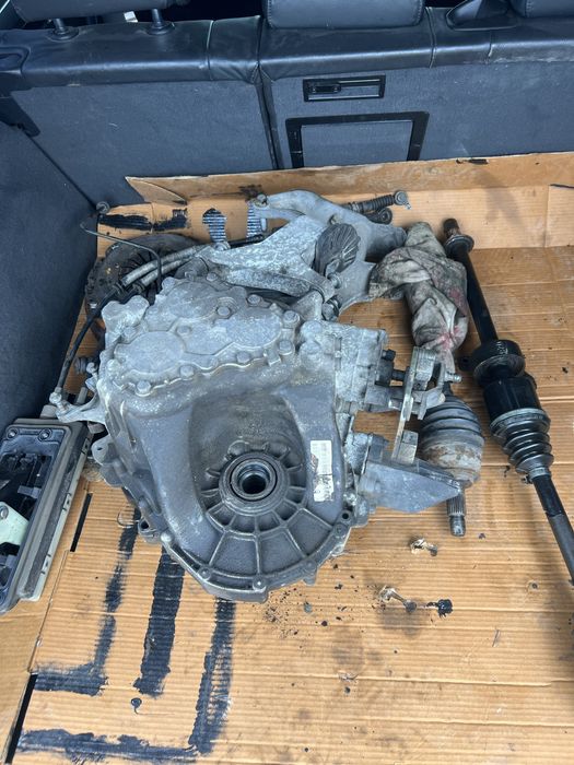 Dezmembrez Mini Cooper R50/R53 2001-2006
