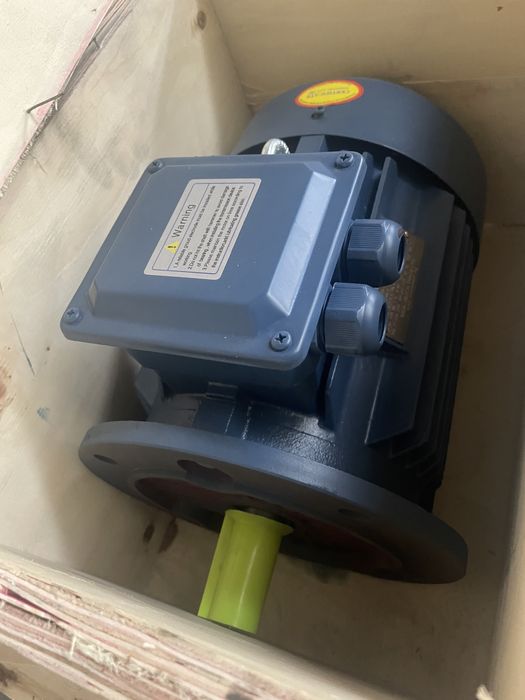 Нов ел.двигател/електродвигател/електромотор - налични на склад