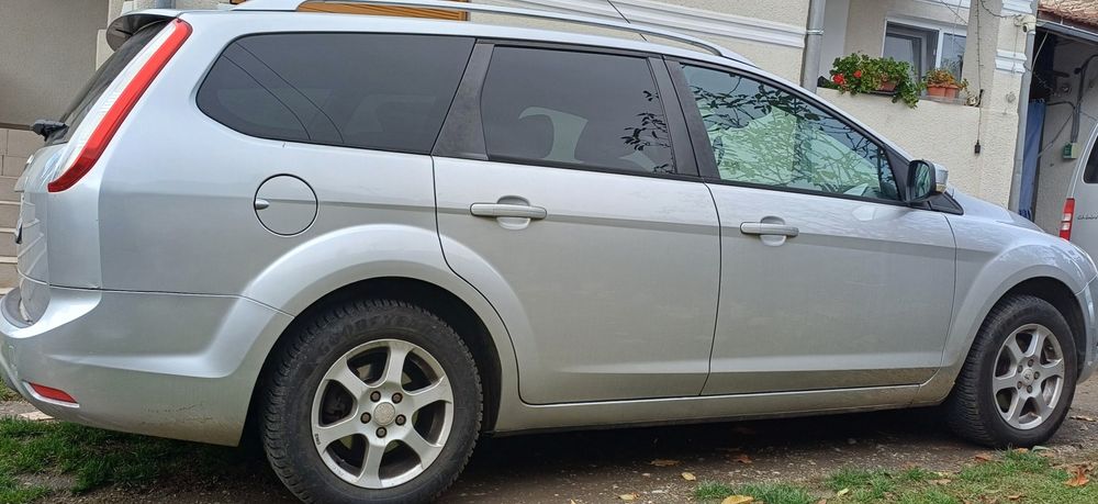 Ford focus 2 benzina 1.6