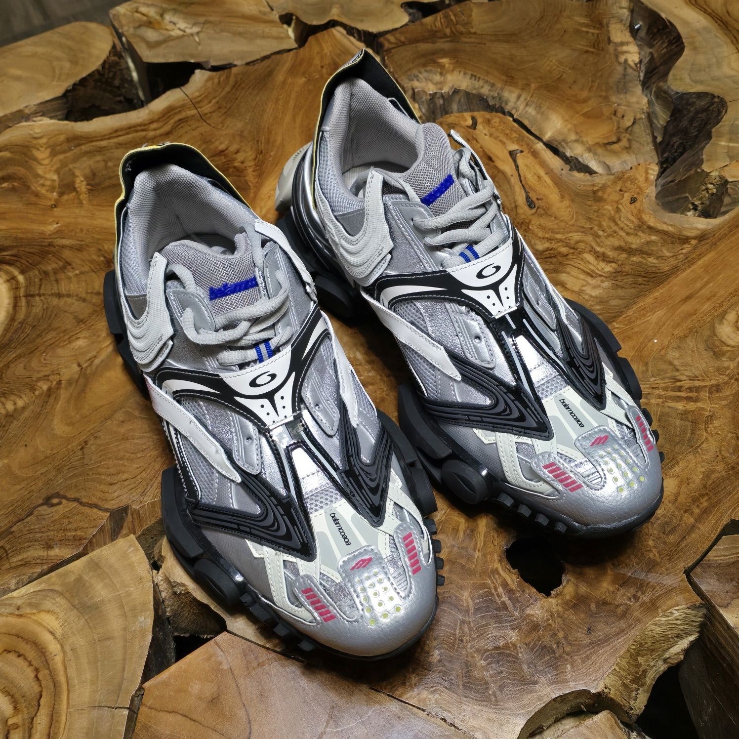 Маратонки Balenciaga 43
