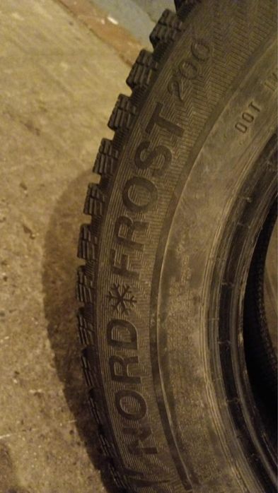 Зимняя резина 205/65/16