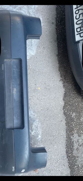 Задна броня golf 5 / zadna bronq golf 5