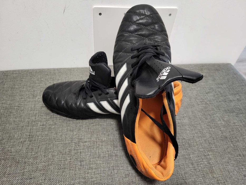 Ghete Fotbal Adidas 11 Questra Trx TF (M22221) marimea 46