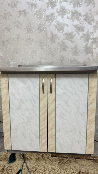 Продаю качественную мойку для кухни