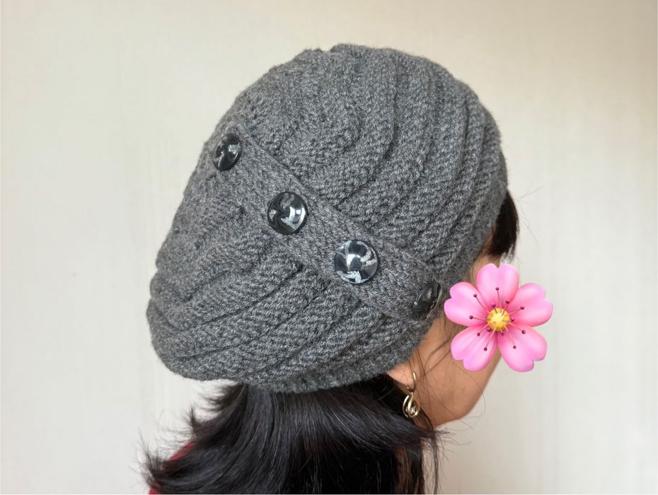 Вязаные шапки ручной работы