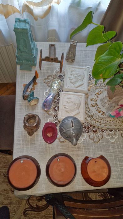 Порцеланови фигури