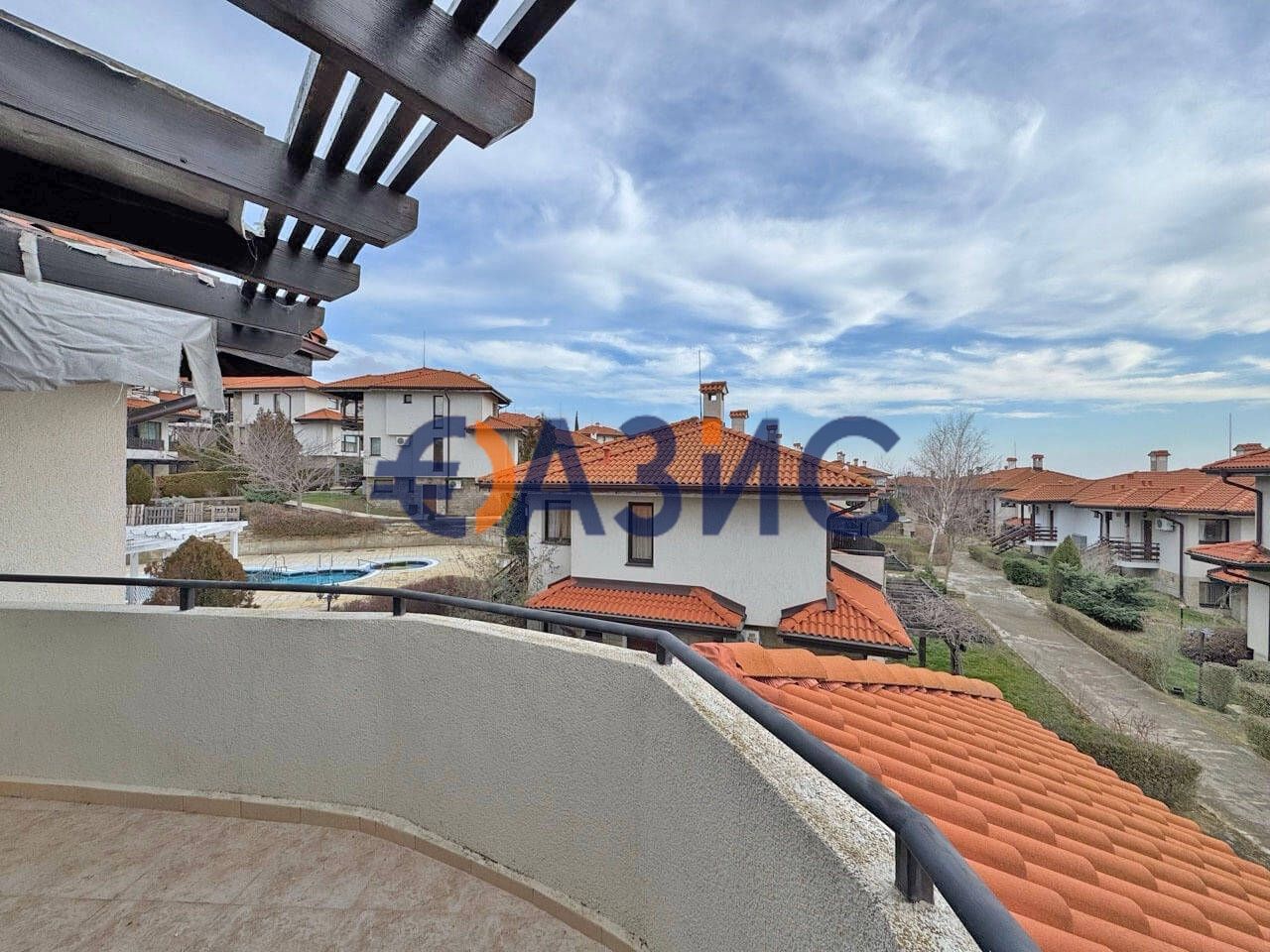 Продава се Двустаен апартамент в с. Кошарица, Област Бургас - 70 кв.м за 856 €/кв.м - Снимка #11