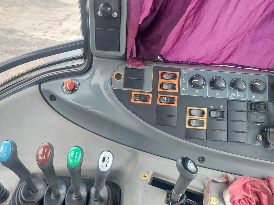 Tractor Valtra T 173 H